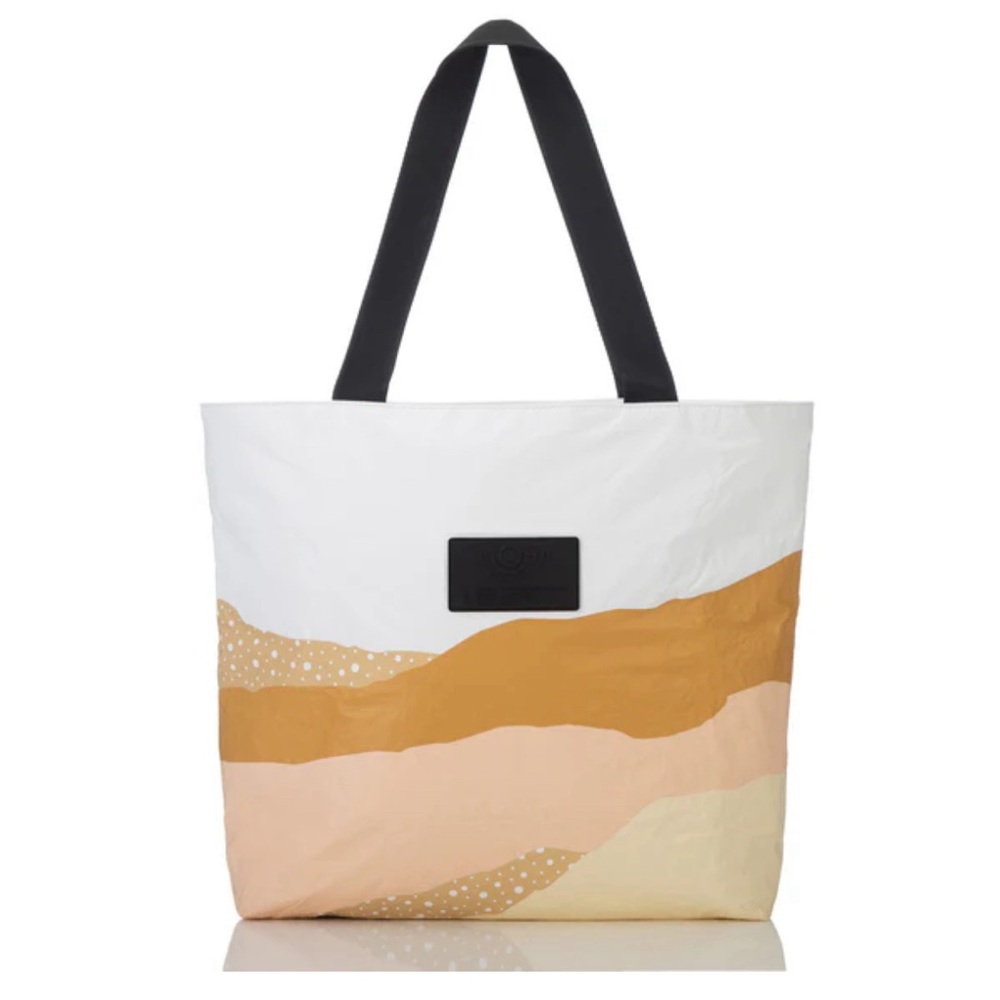 Aloha collection day tripper bag the Summitt